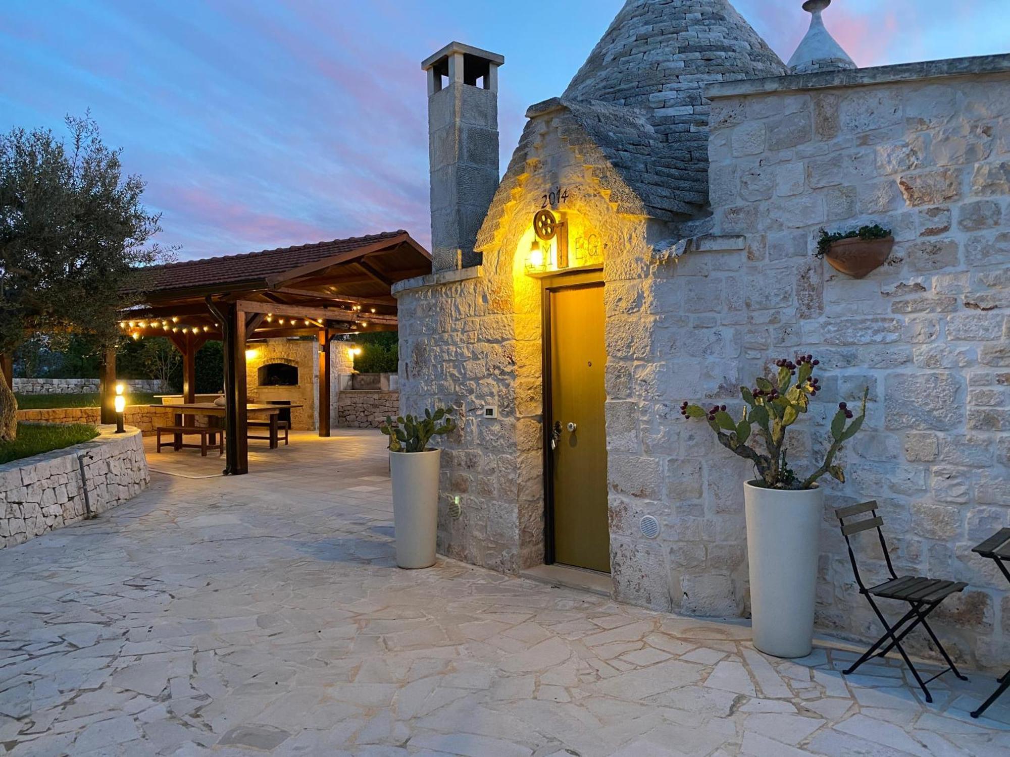 Trulli Relais Villa Castellana Grotte Exterior photo
