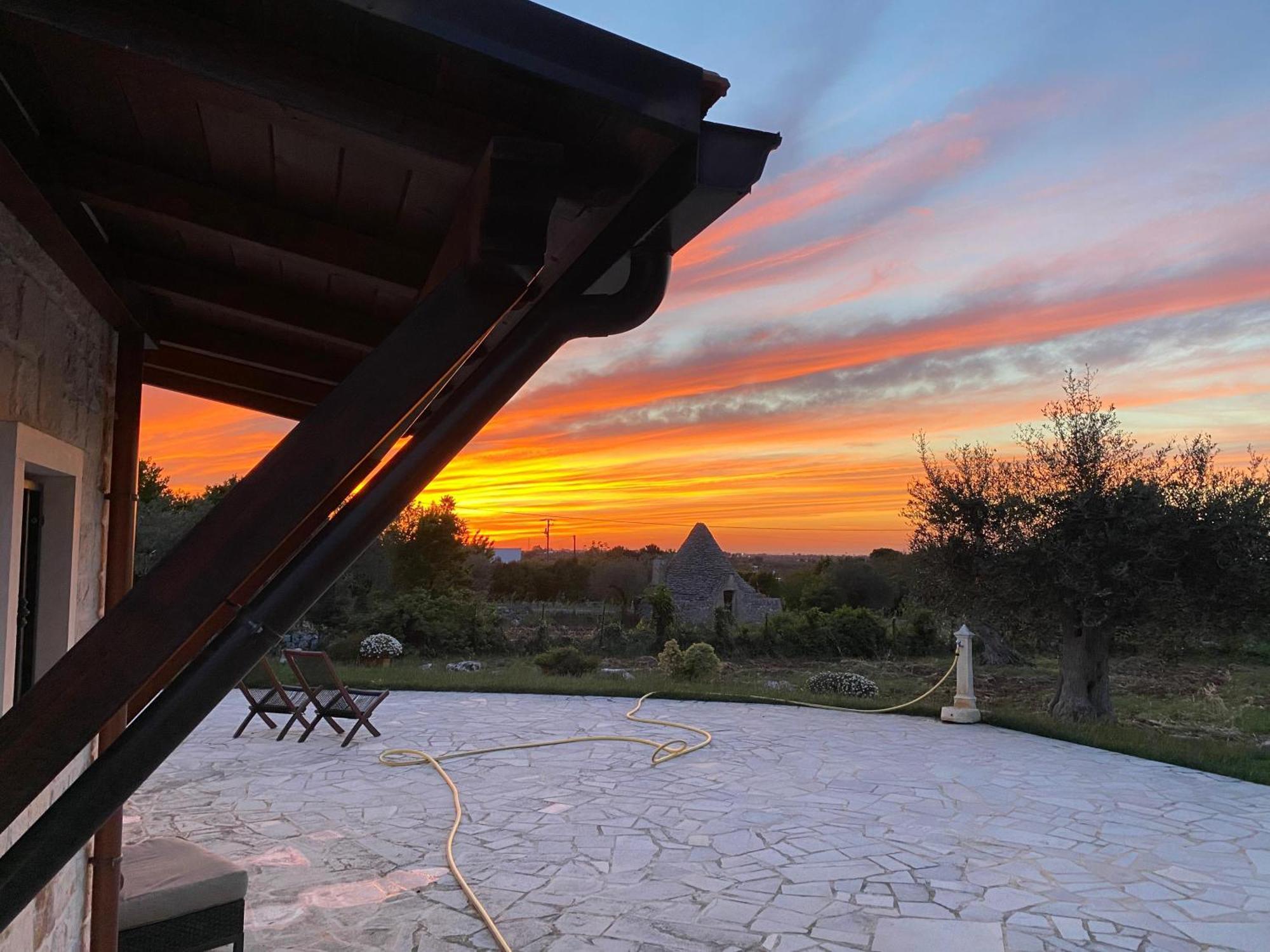 Trulli Relais Villa Castellana Grotte Exterior photo
